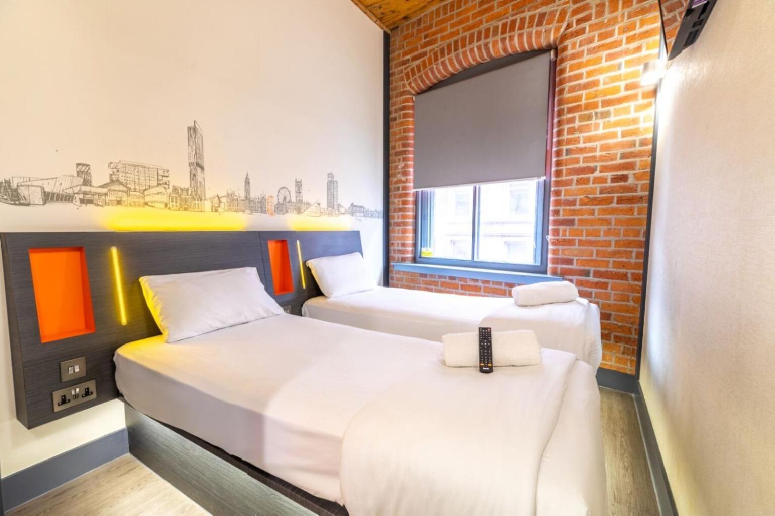 Easyhotel Manchester — Foto’s 3